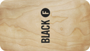 Holz Keycard mit BLACK F Logo
